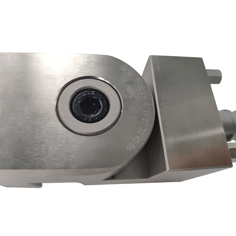 PO-V0001-Angled Clamping Unit with flushing hole-2-1024