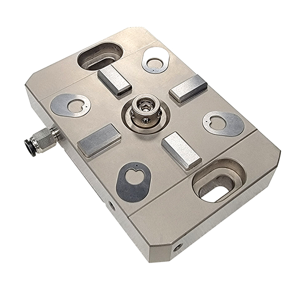 3R-602.81-Pneumatic Chuck Low profile MacroHP-1-600